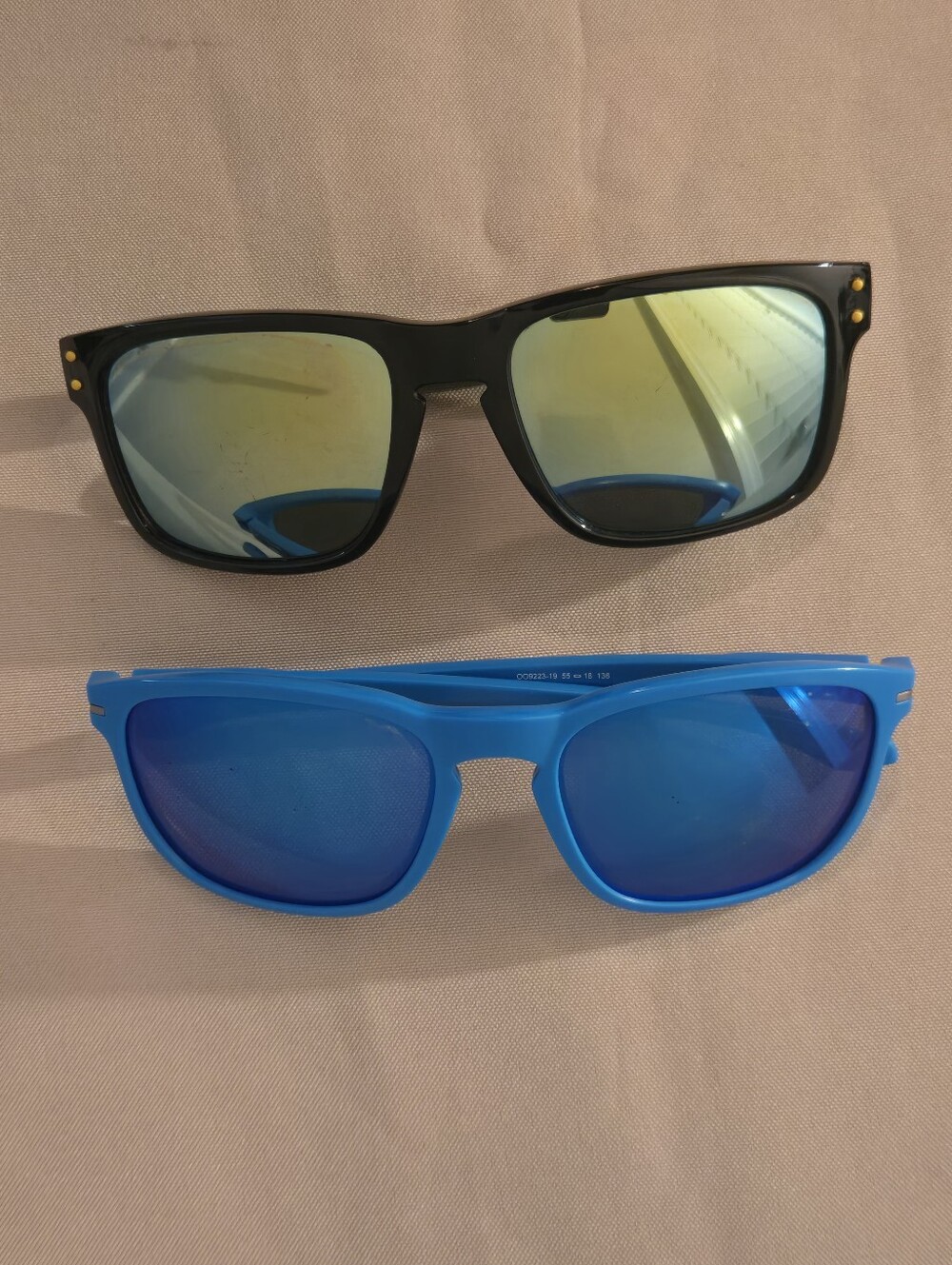Oakley Sunglasses Blue OO9223-19 + Black Mirrored Sport Sunglasses 2-Pair Bundle